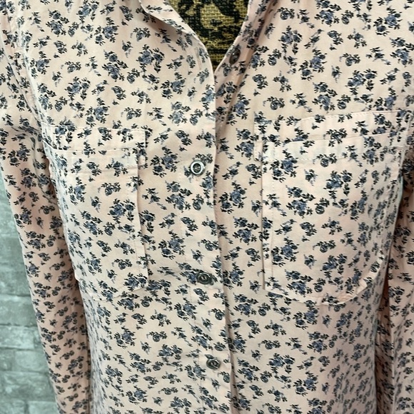 Billy T Floral Button Down Shirt - Picture 2 of 6